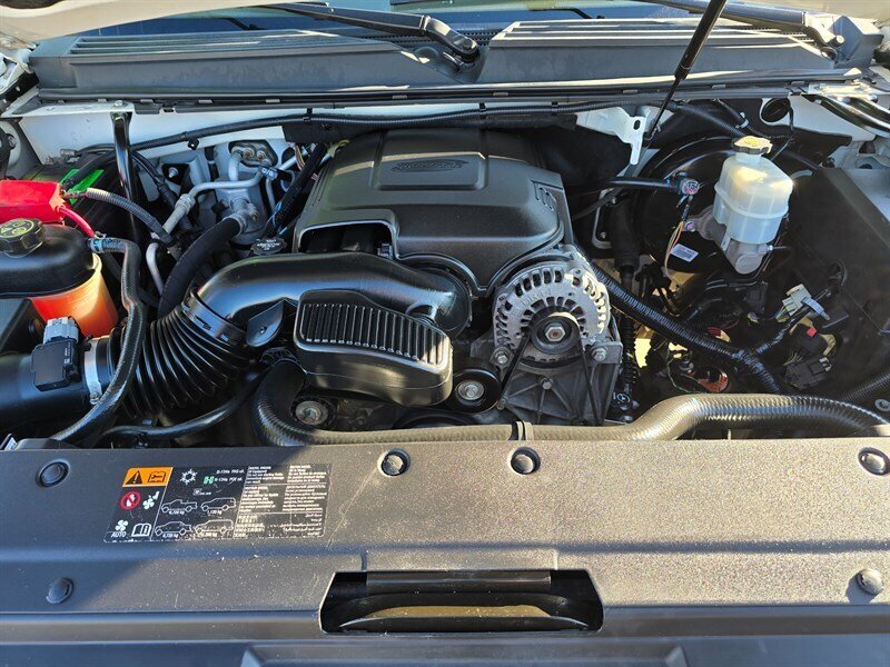 2014 GMC Yukon SLT - Photo 14 - Garland, TX 75042