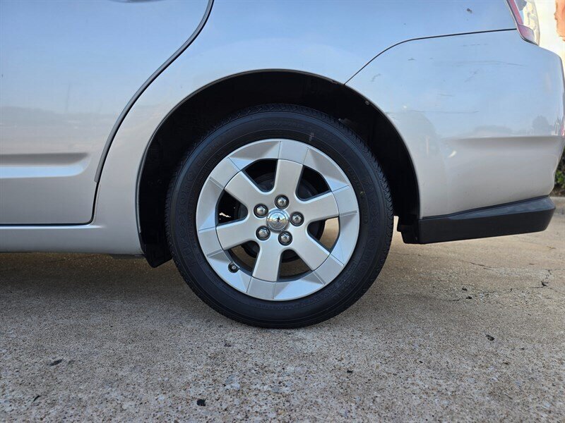 2009 Toyota Prius - Photo 5 - Garland, TX 75042