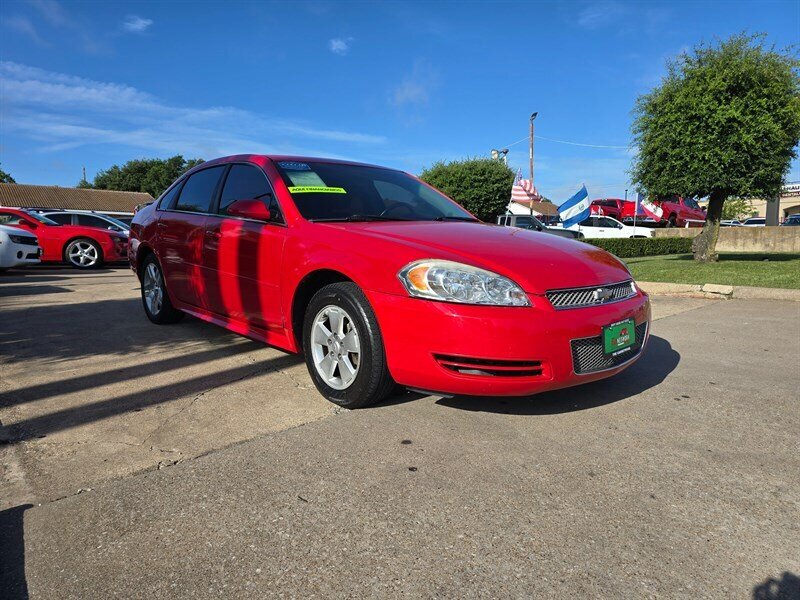 2013 Chevrolet Impala LT - Photo 10 - Garland, TX 75042