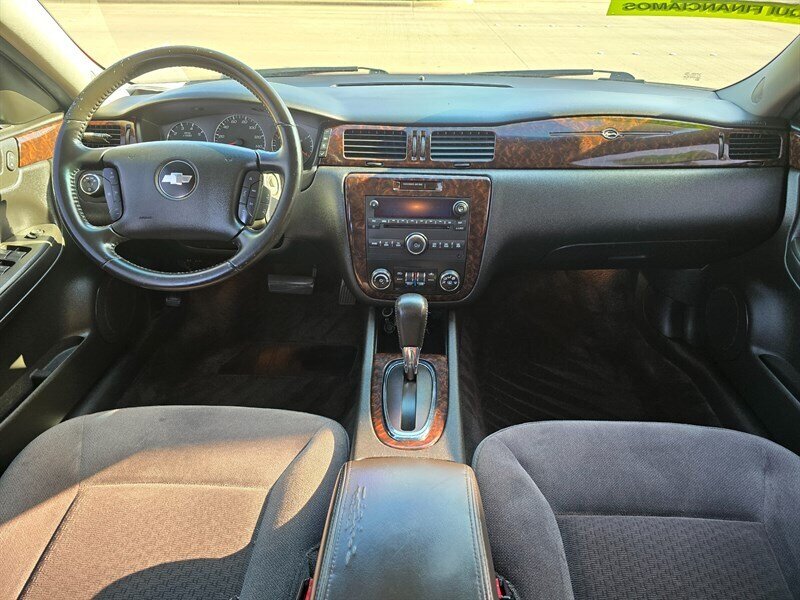 2013 Chevrolet Impala LT - Photo 17 - Garland, TX 75042