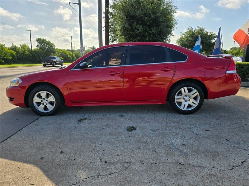 2013 Chevrolet Impala LT - Photo 3 - Garland, TX 75042