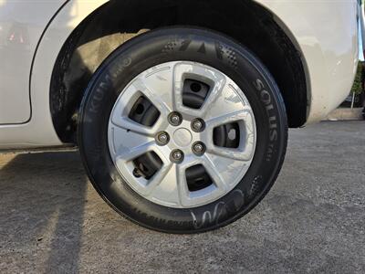 2013 Kia Soul   - Photo 4 - Garland, TX 75042