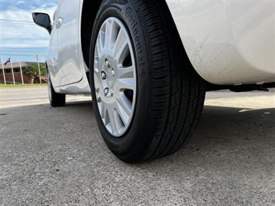 2015 Nissan Versa Note S   - Photo 11 - Garland, TX 75042