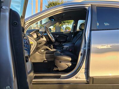 2013 Hyundai TUCSON GLS   - Photo 14 - Garland, TX 75042