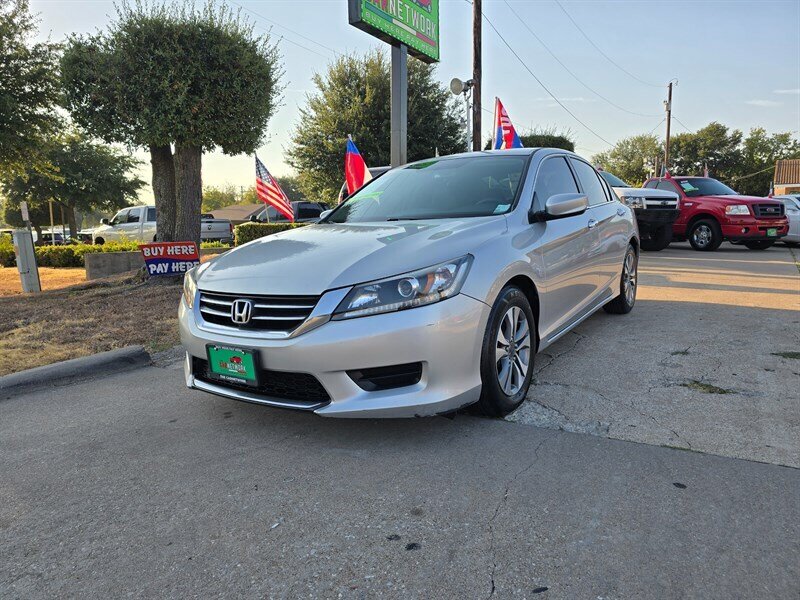 2014 Honda Accord LX - Photo 2 - Garland, TX 75042