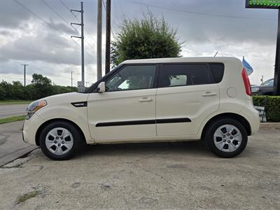 2013 Kia Soul   - Photo 3 - Garland, TX 75042