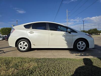 2010 Toyota Prius III   - Photo 11 - Garland, TX 75042