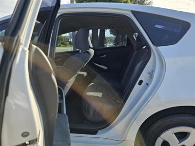 2010 Toyota Prius III   - Photo 17 - Garland, TX 75042