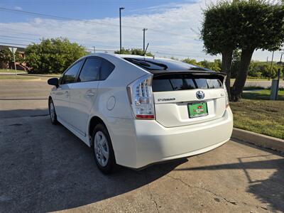 2010 Toyota Prius III   - Photo 7 - Garland, TX 75042