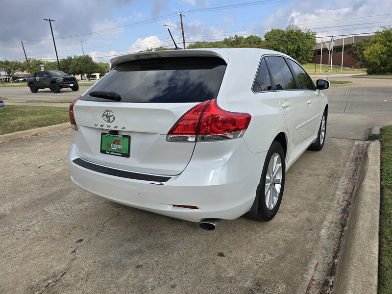 2009 Toyota Venza FWD 4cyl   - Photo 8 - Garland, TX 75042