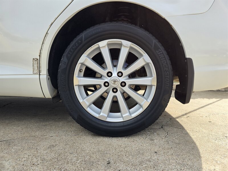 2009 Toyota Venza FWD 4cyl   - Photo 4 - Garland, TX 75042