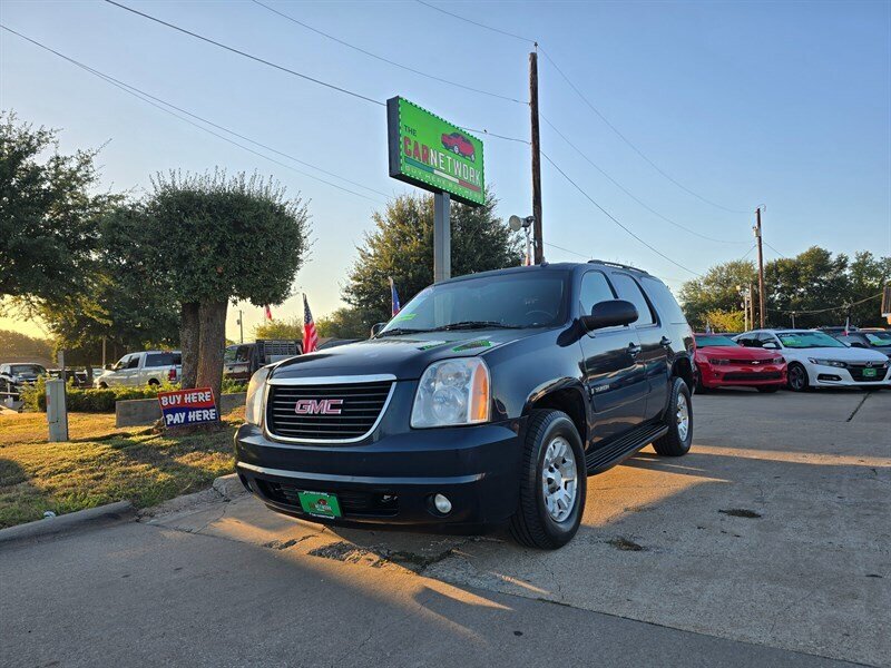 2008 GMC Yukon SLE   - Photo 1 - Garland, TX 75042