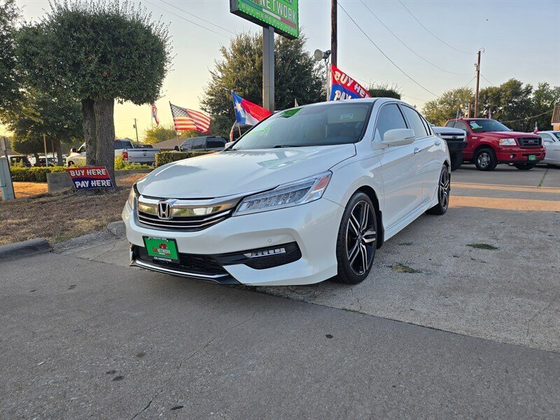 2017 Honda Accord Touring - Photo 2 - Garland, TX 75042