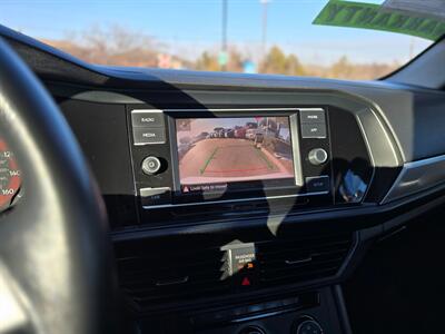 2019 Volkswagen Jetta SE   - Photo 18 - Garland, TX 75042