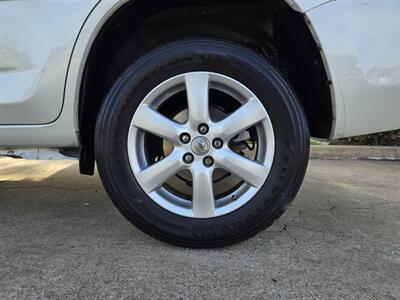 2008 Toyota RAV4 Limited   - Photo 4 - Garland, TX 75042