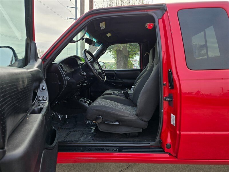 2002 Ford Ranger XLT - Photo 16 - Garland, TX 75042