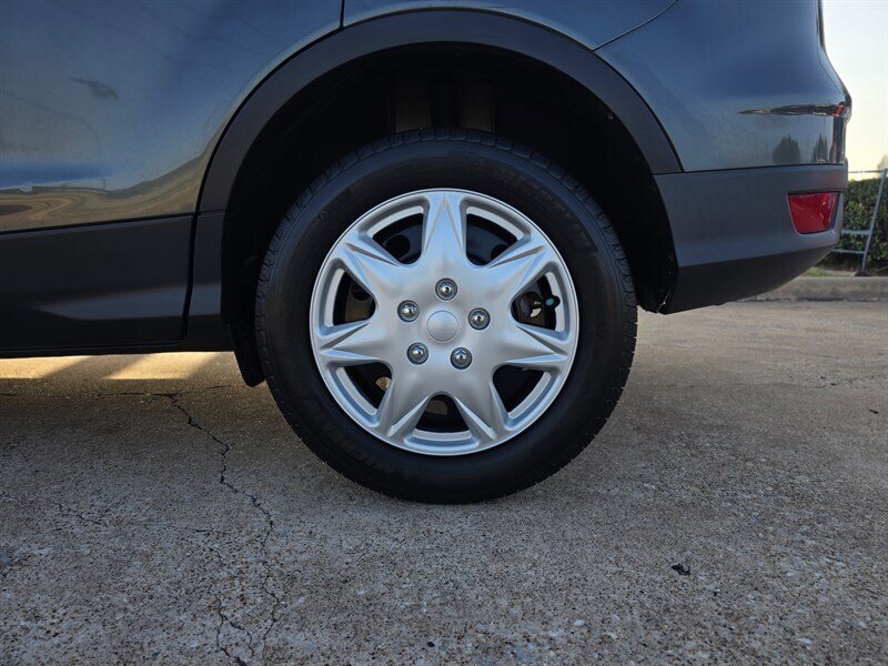 2016 Ford Escape S - Photo 4 - Garland, TX 75042