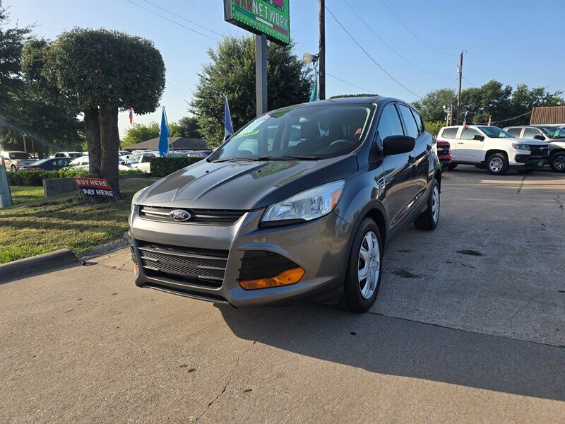 2016 Ford Escape S - Photo 2 - Garland, TX 75042