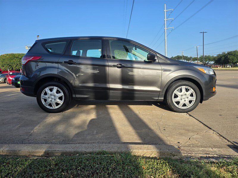 2016 Ford Escape S - Photo 9 - Garland, TX 75042