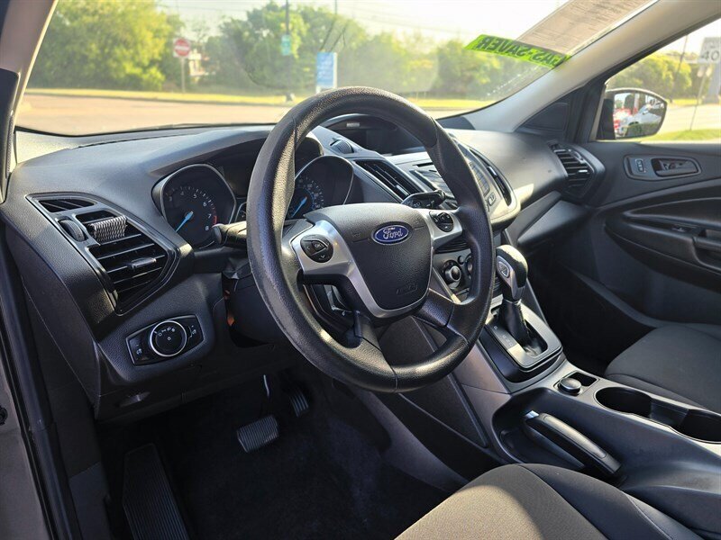 2016 Ford Escape S - Photo 13 - Garland, TX 75042