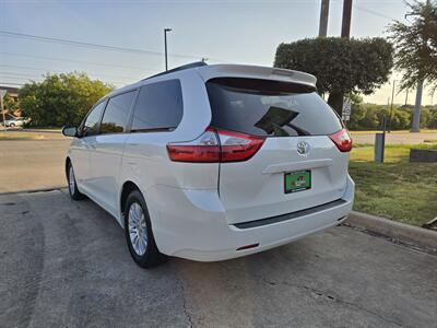 2016 Toyota Sienna XLE 8-Passenger   - Photo 6 - Garland, TX 75042