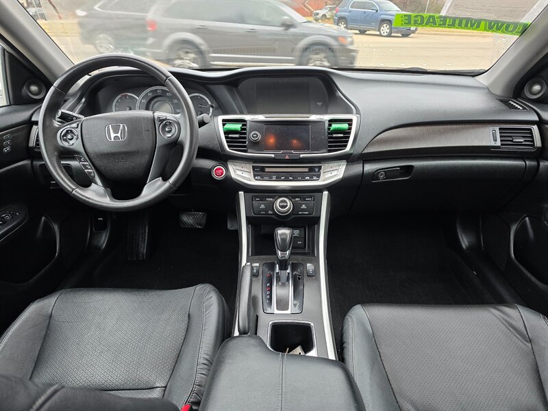 2014 Honda Accord EX-L - Photo 16 - Garland, TX 75042