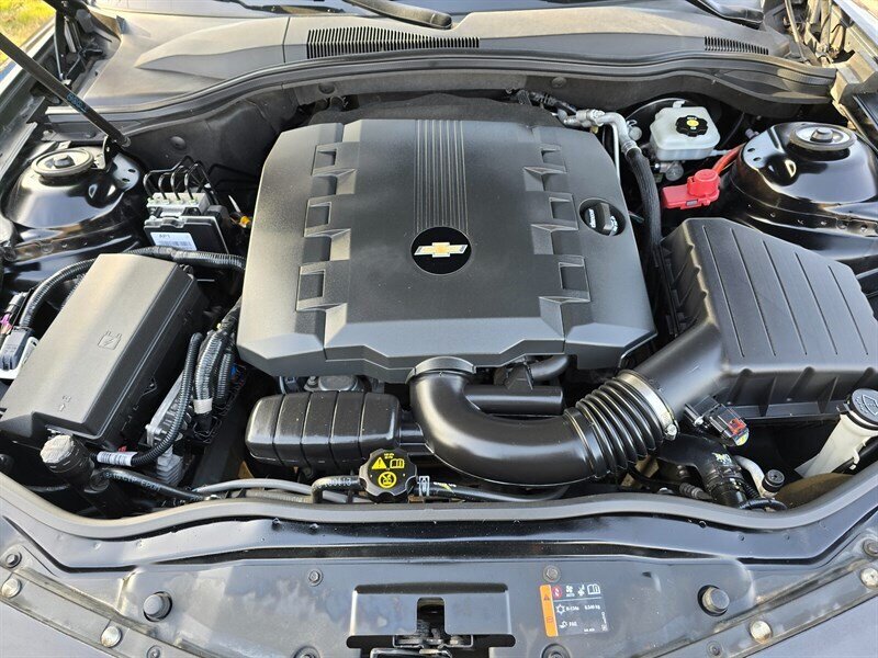 2014 Chevrolet Camaro LS - Photo 13 - Garland, TX 75042