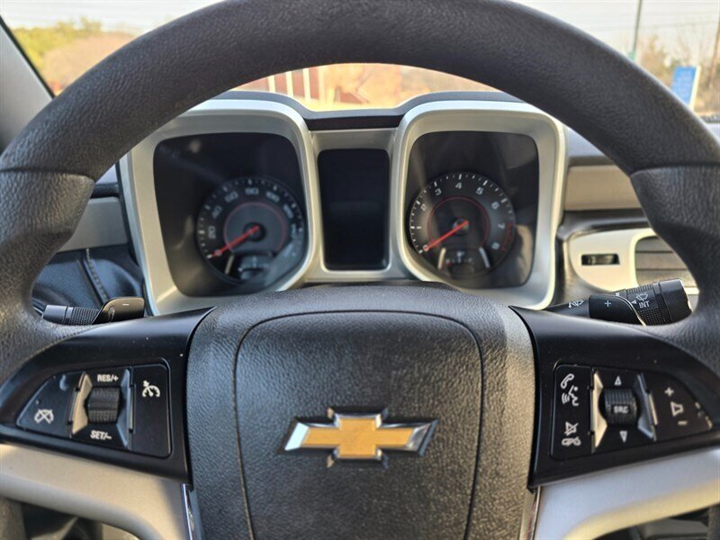 2014 Chevrolet Camaro LS - Photo 19 - Garland, TX 75042