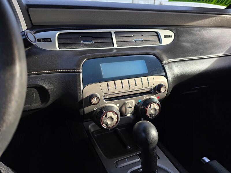 2014 Chevrolet Camaro LS - Photo 18 - Garland, TX 75042