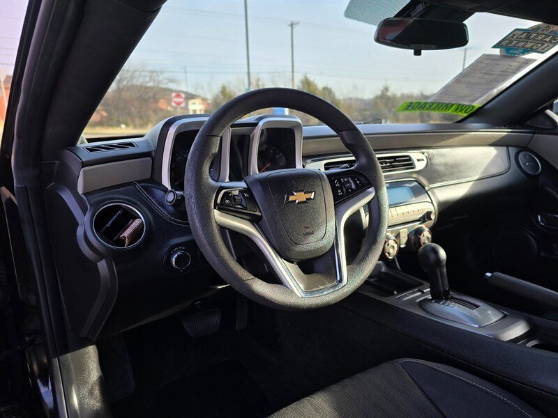 2014 Chevrolet Camaro LS - Photo 14 - Garland, TX 75042