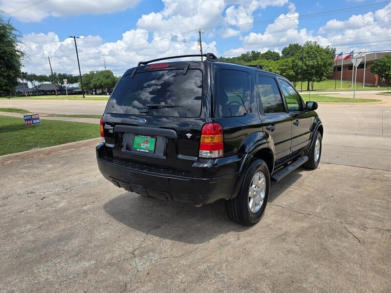 2007 Ford Escape XLT - Photo 10 - Garland, TX 75042