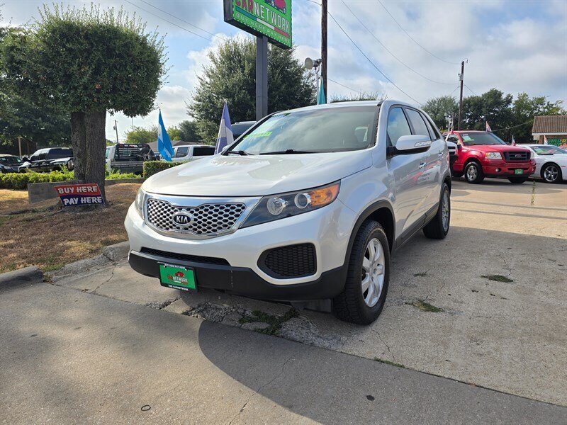 2011 Kia Sorento - Photo 2 - Garland, TX 75042