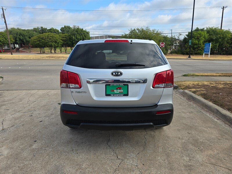 2011 Kia Sorento - Photo 7 - Garland, TX 75042