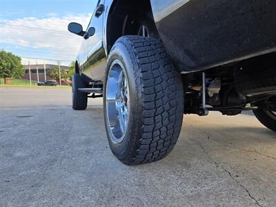 2009 GMC Yukon XL Denali   - Photo 6 - Garland, TX 75042