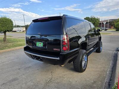 2009 GMC Yukon XL Denali   - Photo 9 - Garland, TX 75042