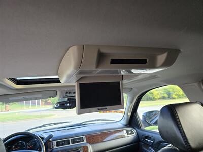 2009 GMC Yukon XL Denali   - Photo 20 - Garland, TX 75042