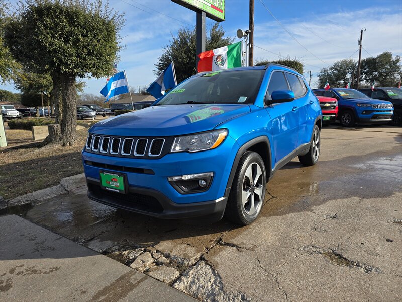 2018 Jeep Compass Latitude - Photo 2 - Garland, TX 75042