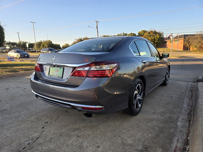 2016 Honda Accord LX - Photo 8 - Garland, TX 75042