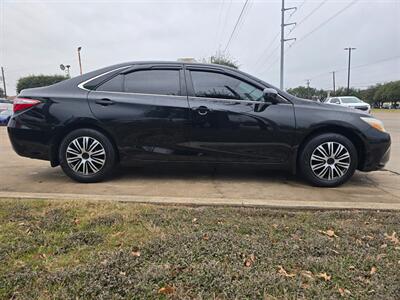 2017 Toyota Camry LE - Photo 9 - Garland, TX 75042