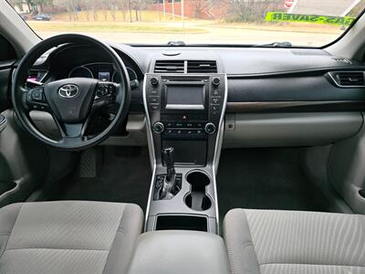 2017 Toyota Camry LE - Photo 16 - Garland, TX 75042