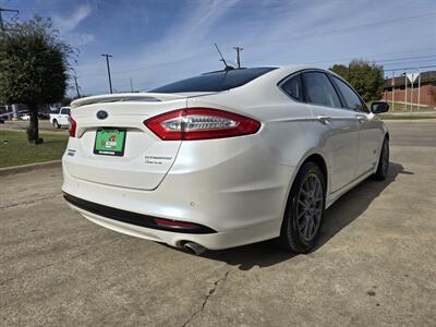 2016 Ford Fusion Energi Titanium   - Photo 10 - Garland, TX 75042