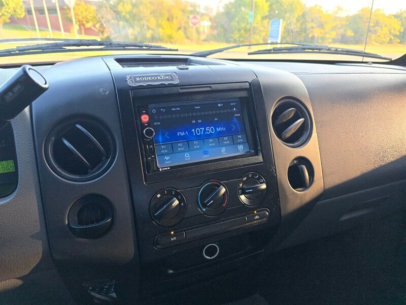 2008 Ford F-150 XLT - Photo 17 - Garland, TX 75042