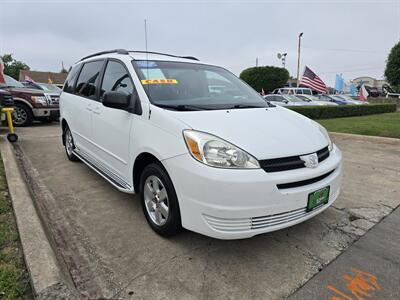 2005 Toyota Sienna LE 7 Passenger   - Photo 10 - Garland, TX 75042