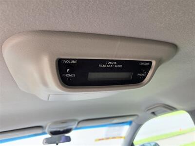 2005 Toyota Sienna LE 7 Passenger   - Photo 19 - Garland, TX 75042