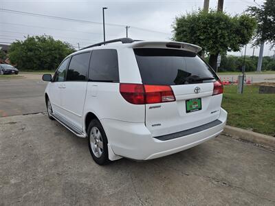 2005 Toyota Sienna LE 7 Passenger   - Photo 6 - Garland, TX 75042