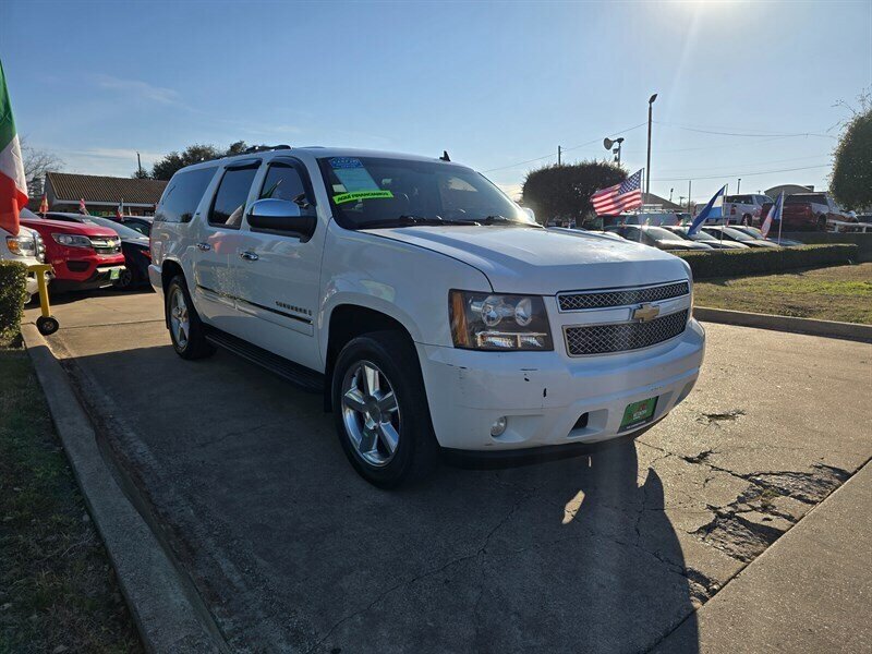 2009 Chevrolet Suburban LTZ 1500 - Photo 13 - Garland, TX 75042