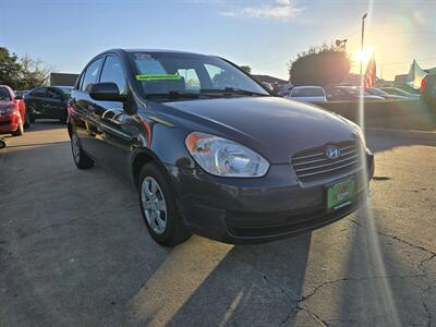 2010 Hyundai ACCENT GLS   - Photo 10 - Garland, TX 75042