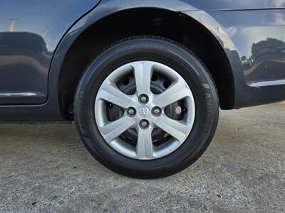 2010 Hyundai ACCENT GLS   - Photo 4 - Garland, TX 75042