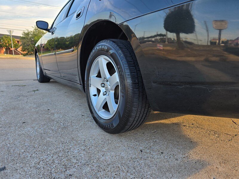 2010 Dodge Charger SXT - Photo 6 - Garland, TX 75042