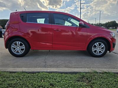 2015 Chevrolet Sonic LT Auto   - Photo 10 - Garland, TX 75042
